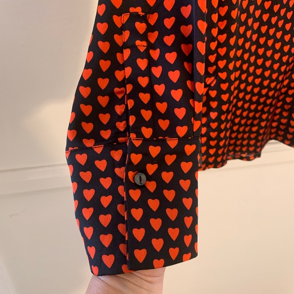 ACOA Collection Heart Pattern Blouse - Picture 7 of 7